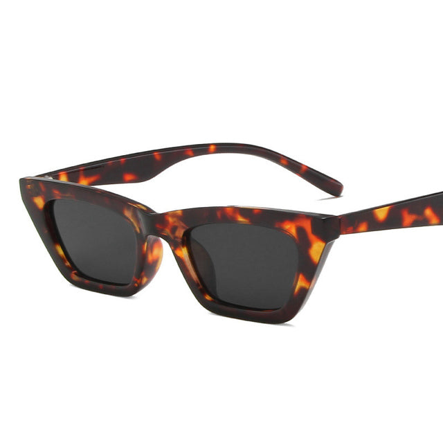 BellaLuxe™ Cat Eye Sunglasses Woman