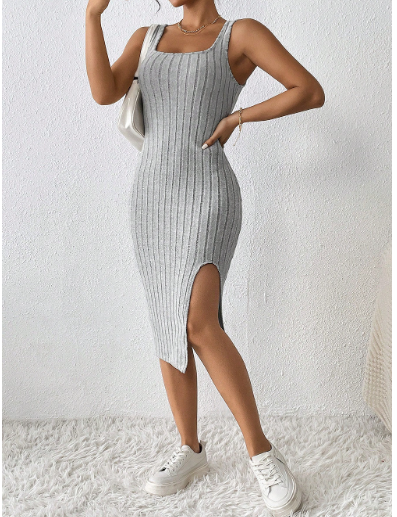 EleganceFlow™ Sleeveless Midi Dress