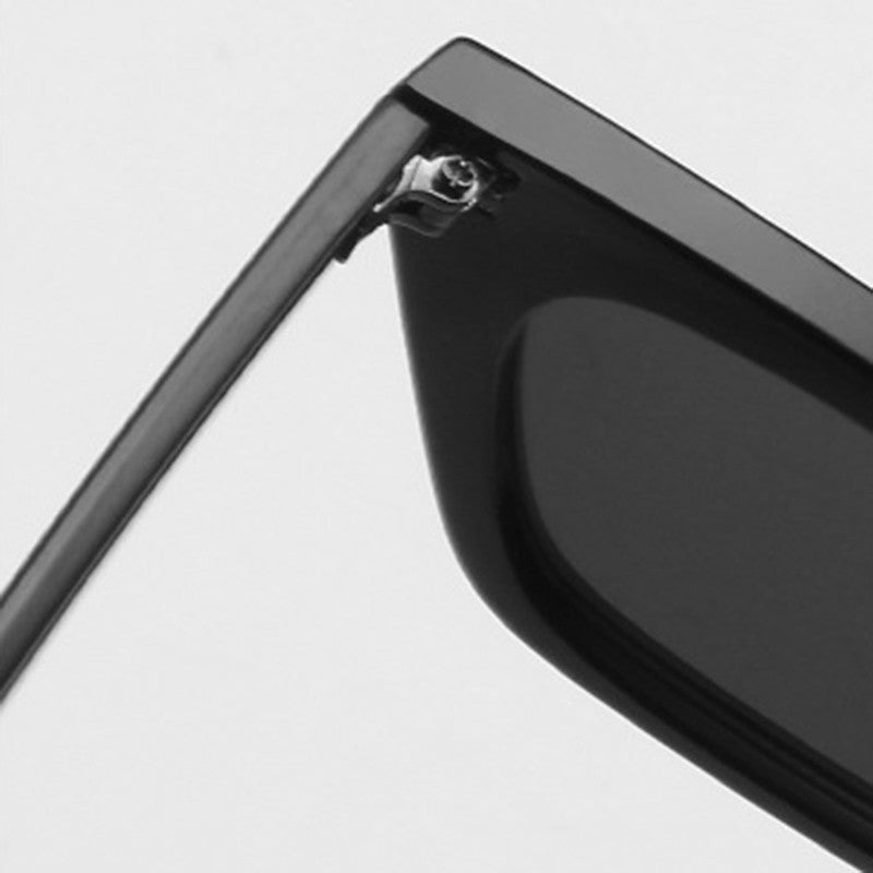 BellaLuxe™ Cat Eye Sunglasses Woman