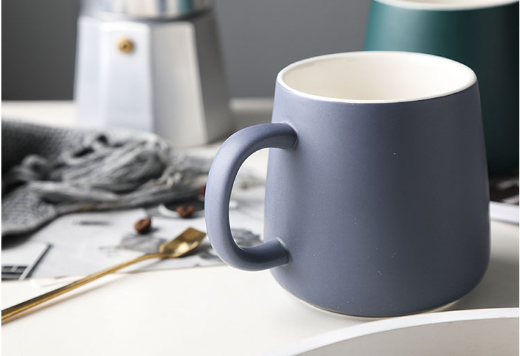 Nordic Zen Mug — Taza Cerámica Minimalista