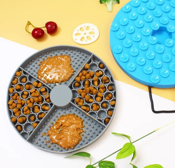 LICKY™ — Tapete de Lamer Calmante para Perros y Gatos