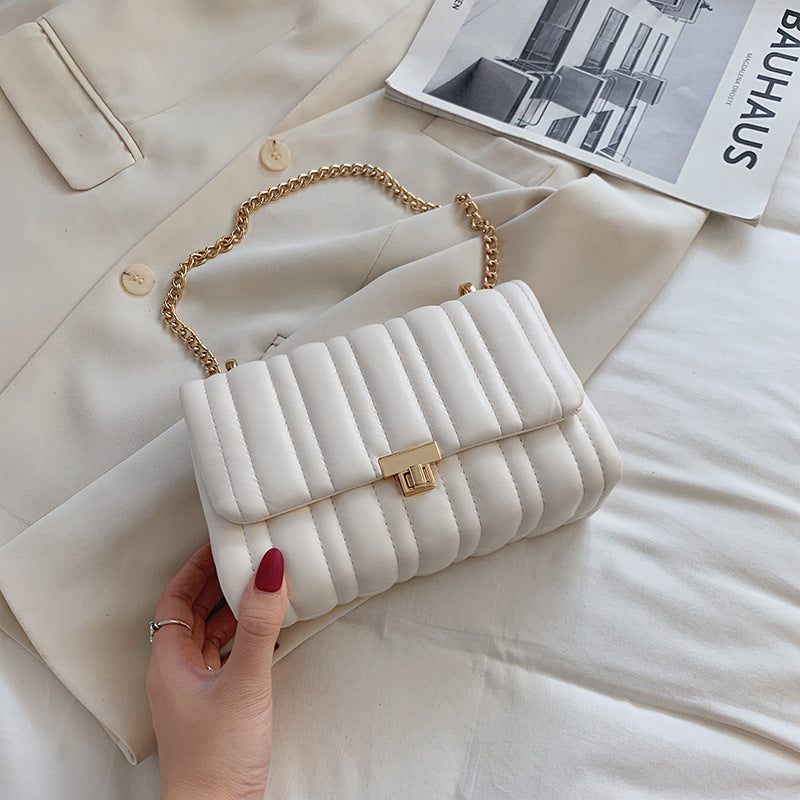 LuxeCharm™ Chain Crossbody Bag